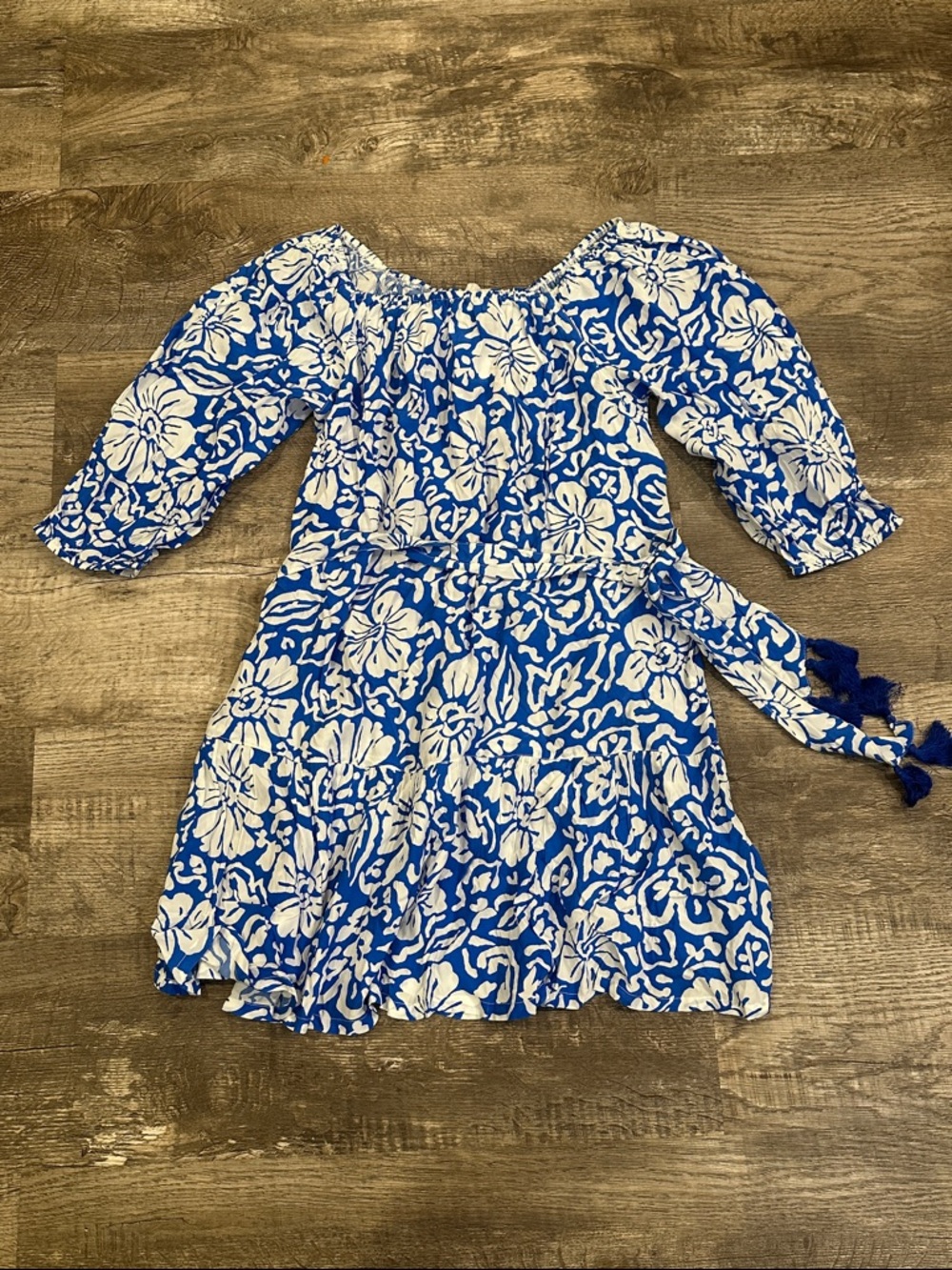 Tommy Bahama Woman's Blue and White Floral Off-Shoulder Dress‎ Size Small